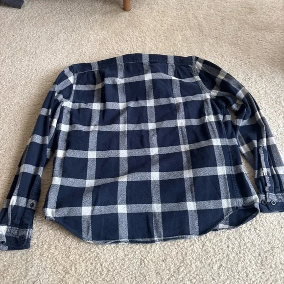 Dark Blue and White Long Sleeve Button-Up Flannel - Picture 9 of 11